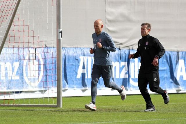 更是向外界 更是向外界