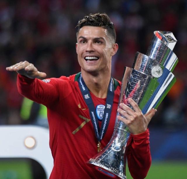 问一个简单 问一个简单