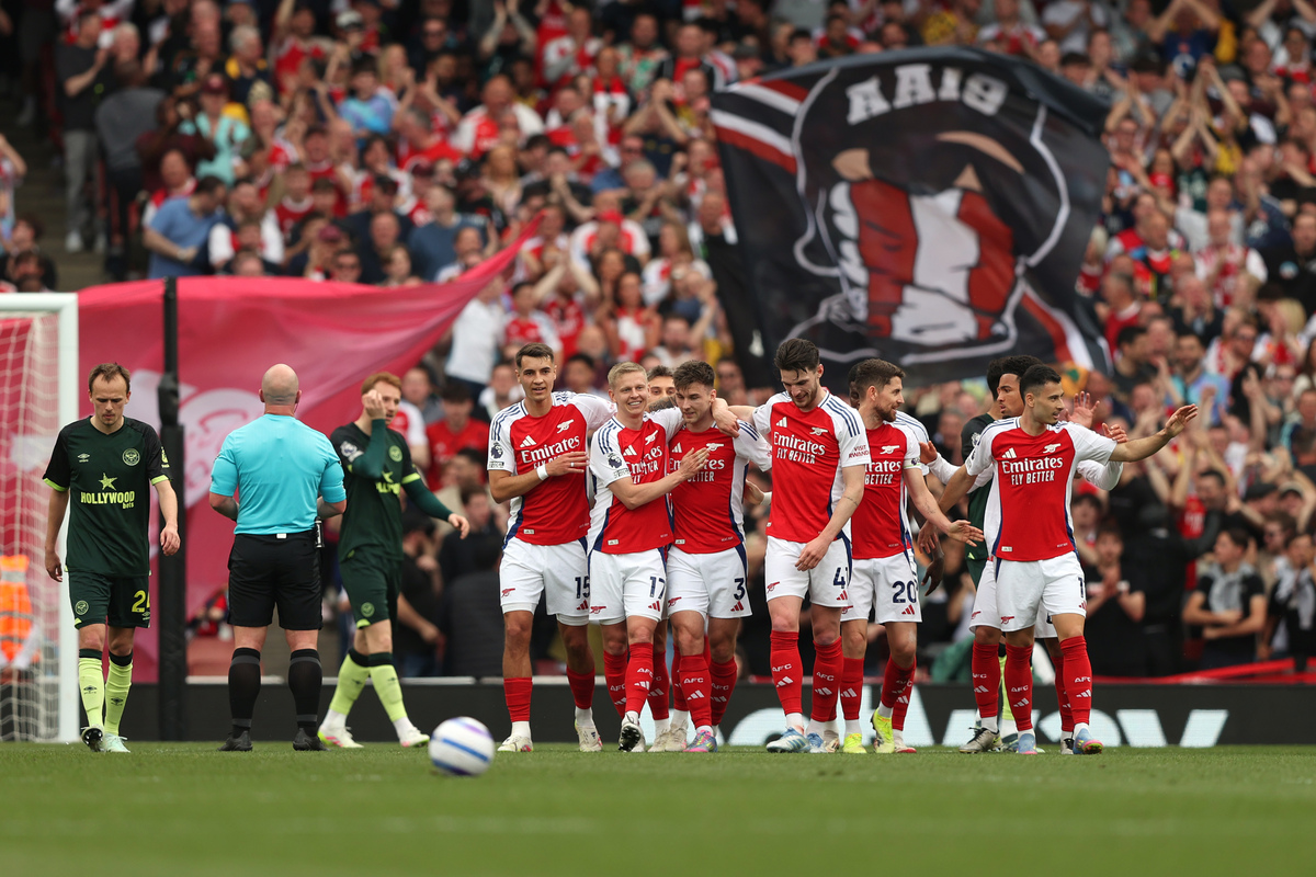 让挥棒更紧 让挥棒更紧