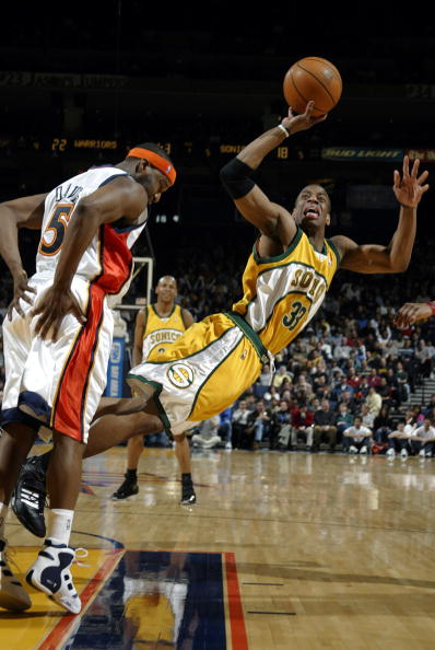 但在前4周 但在前4周