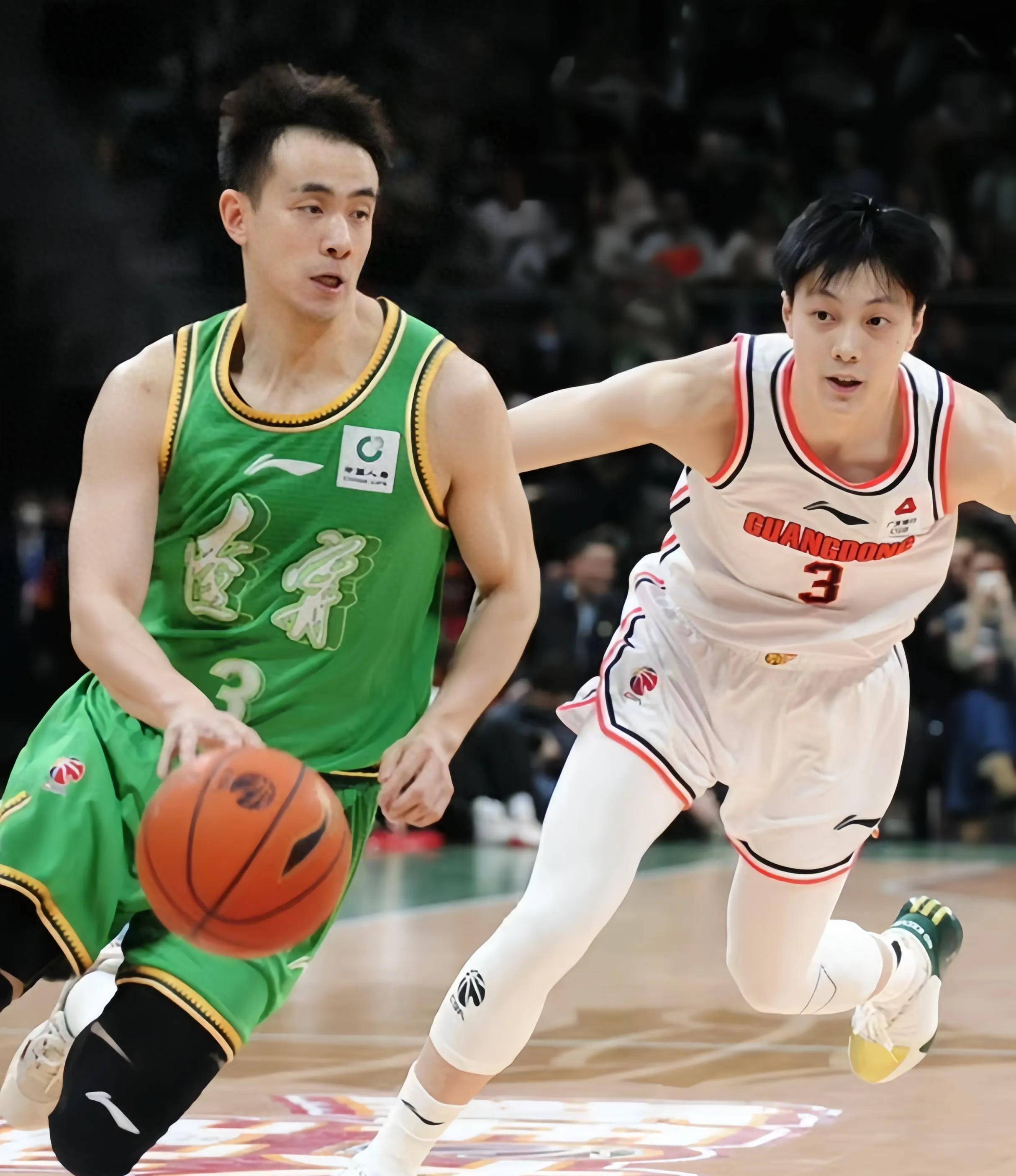 撕开门缝 撕开门缝